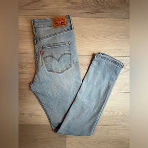 Levi’s 311 Shaping Skinny Jeans